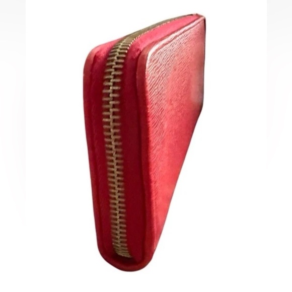 Dooney & Bourke Saffiano Leather Zip Clutch Red Wallet - Picture 10 of 16